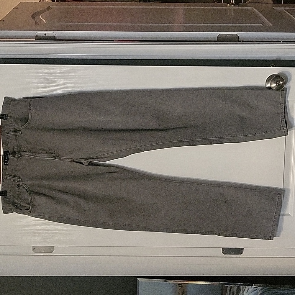 Gray Gap Denim Men's Pants - straight leg - 36 x 34 - GUC